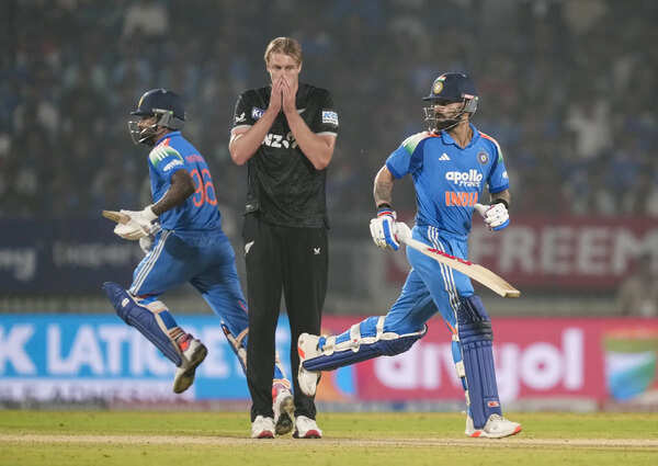 'He walks the talk': Shreyas Iyer hails Virat Kohli after record-breaking ODI masterclass