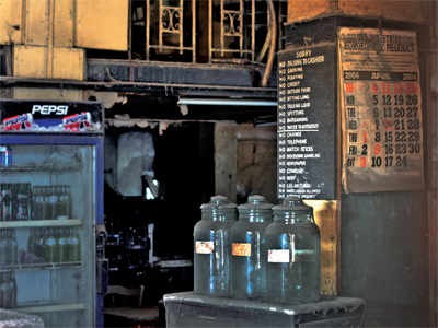 My Favourite Mumbai Photograph: The iconic Bastani signboard