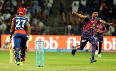 IPL 2017: Delhi Daredevils set Rising Pune Supergiants a target of 206