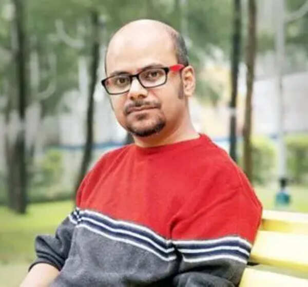 Poet Srijato seeks legal advice after arrest warrant
