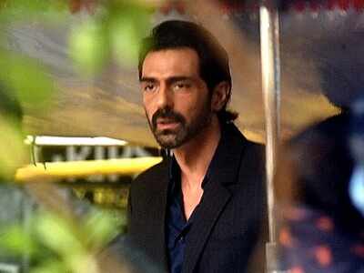 Arjun Rampal tests negative for COVID-19, actor to get himself tested again in four days