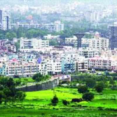 Is Navi Mumbai real estate affordable for the service class?