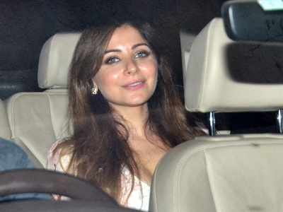 Kanika Kapoor finally tests negative for COVID-19