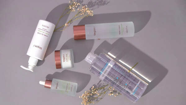 Skin Barrier Repair Products for Urban Pollution: Everything That You Need