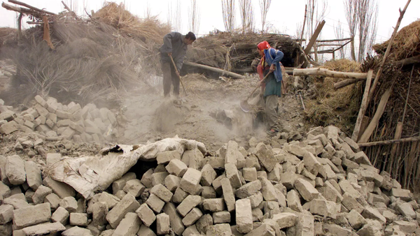 6.2 magnitude earthquake jolts China’s Xinjiang region; no casualties reported