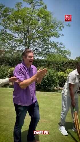 Ex-Sacramento Kings&rsquo; DeMarcus Cousins launches Dwayne Bravo for a six!