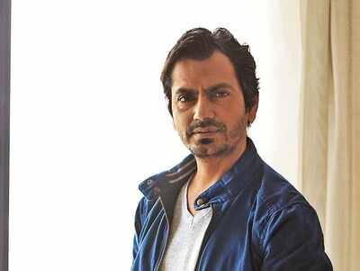 Babumoshai Bandookbaaz poster: Nawazuddin Siddiqui looks dangerous as a goon