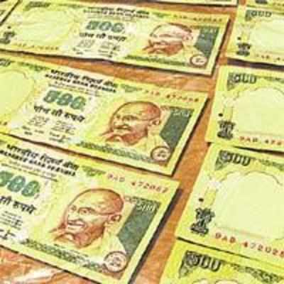 Teens caught with Rs 20,00 in fake currency at Khar