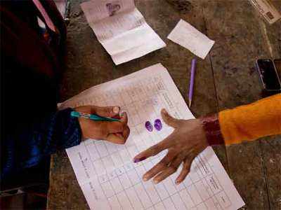 Election Commission wants public dues defaulters barred from contesting polls