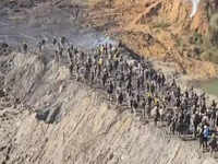 Chhattisgarh: 40 policemen, several villagers injured in clash over coal mine extension project in Surguja district