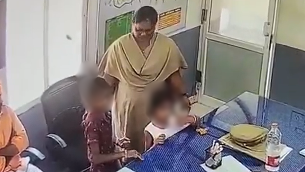 Telangana couple abandons 2 daughters at police station after marital dispute