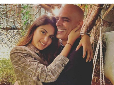 Rajiv Lakshman calls Rhea Chakraborty 'My girl' in Instagram post; deletes later