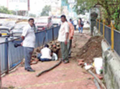 One arrested for stealing MTNL wires