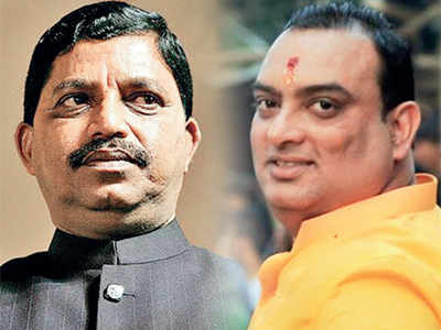 Phone-tapping stings Shiv Sena officials