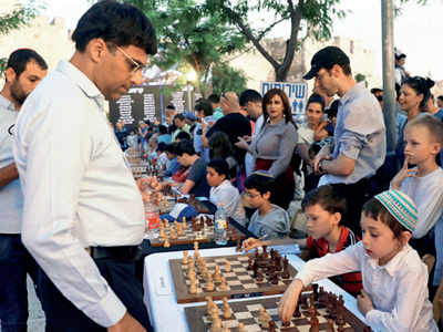 Anand plays chess in historic Old City of Jerusalem