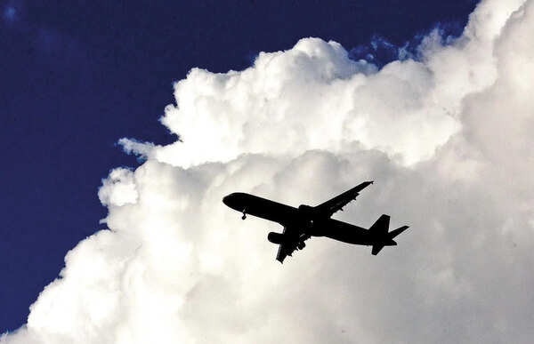 Inflight quarrel delays Kuala Lampur-bound flight for an hour at Chennai airport