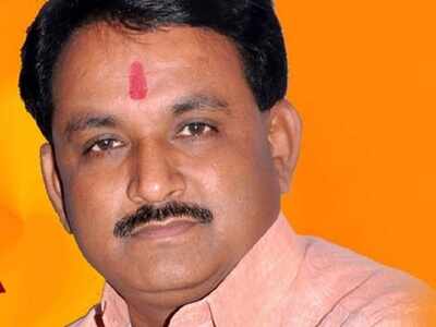 Sena MLA Sanjay Raimulkar, 2 others injured in road accident