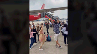 Airport garba to hotel theft: Are Indian tourists the new &lsquo;ugly travellers&rsquo;?