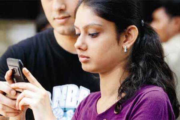 Students using SMS lingo in exams