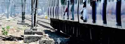 15 killed in a single day on the tracks