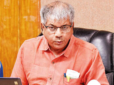 Prakash Ambedkar accuses Congress of 'soft Hindutva sangathan'