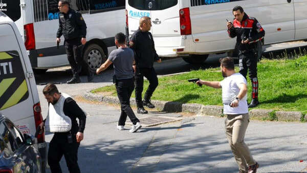 Firing outside Israeli consulate in Istanbul; 1 gunman killed, 2 in custody— video