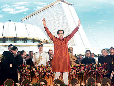 Uddhav Thackeray chucks remote to take oath as Maharashtra’s 19th CM