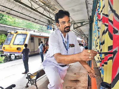 Staff give King’s Circle rly station a makeover