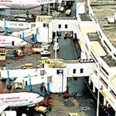 MRTPC issues notices against six airlines