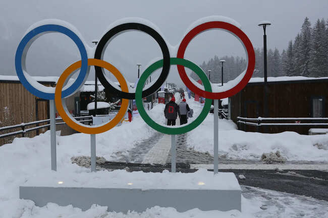 IOC bans transgender women from LA 2028 Olympics
