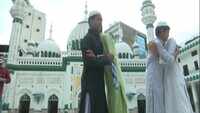 People across country celebrate Eid al-Adha 