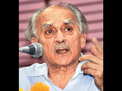 Ex-minister Arun Shourie hospitalised