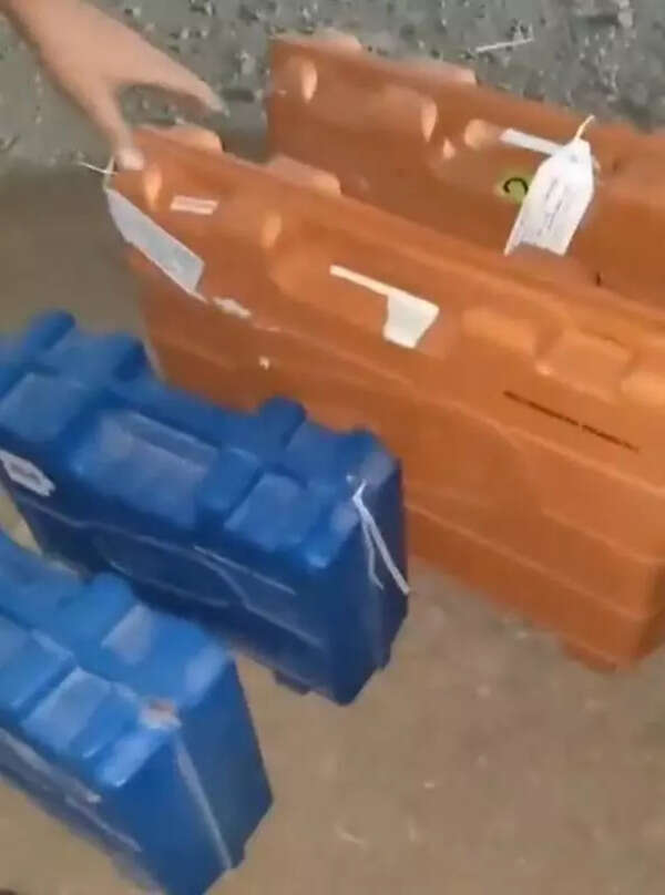 EVMs found in a car parked near eatery in Solapur