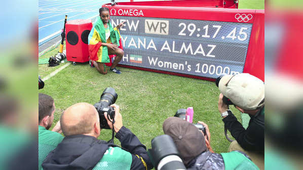 Women's 10,000m –Almaz Ayana