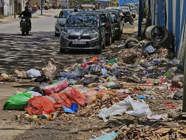 ‘Smart’ tag lost under piles of dumped waste in Baner and Balewadi
