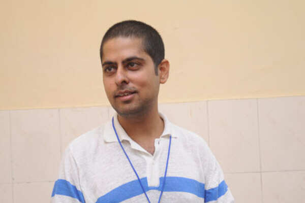 Man who made 'Womaniya' popular!