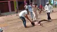 Shocking! Cop brutally thrashes man for not wearing mask in MP's Alirajpur 
