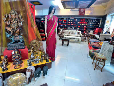 Hand (g)loom: Cottage Emporiums to down shutters by May