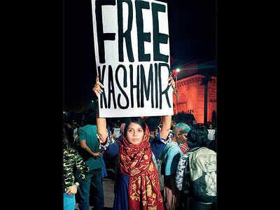 Woman behind the controversial 'Free Kashmir' placard apologises