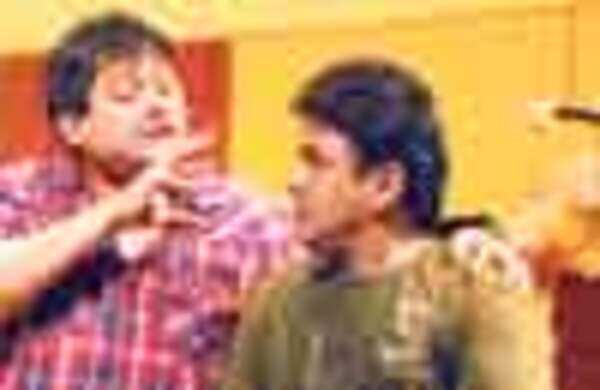 Kanpurites enjoy a ‘play’full eve