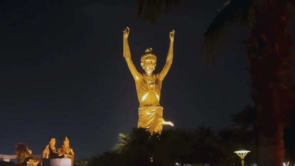 Whose 108-foot statue stands at Delhi’s Akshardham? The story behind the new landmark
