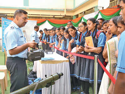 From missile launchers to aircraft models, prowess of Indian Air Force showcased by Maharashtra Sewa Sangh