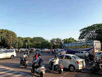 Trees first to go in proposal for flyover, grade separator at crucial Yerawada junction