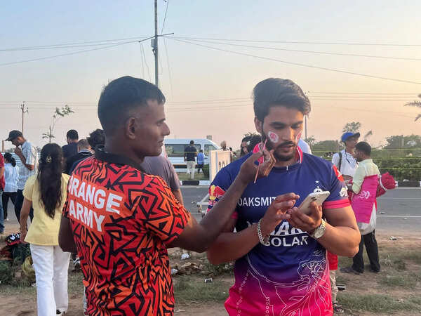 RR-GT clash turns IPL qualifier into a carnival