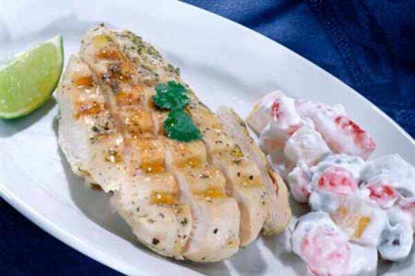 Recipe: Grilled chicken with peach sauce