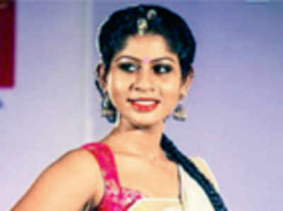 Kochi girl flies to Prague for Miss World Deaf and Dumb contest