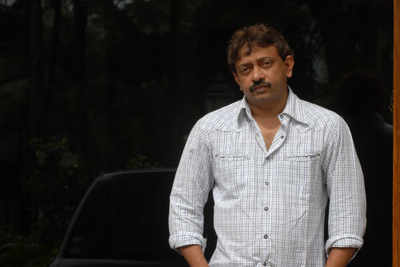 Ram Gopal Varma drops to a new low after racist tweets against Barack and Michelle Obama