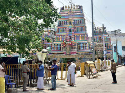 Devotees stay at home for yet another Karaga festival