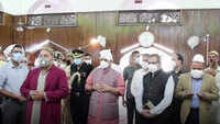 Lt Gov Manoj Sinha offers prayers at Hazratbal shrine in Srinagar 