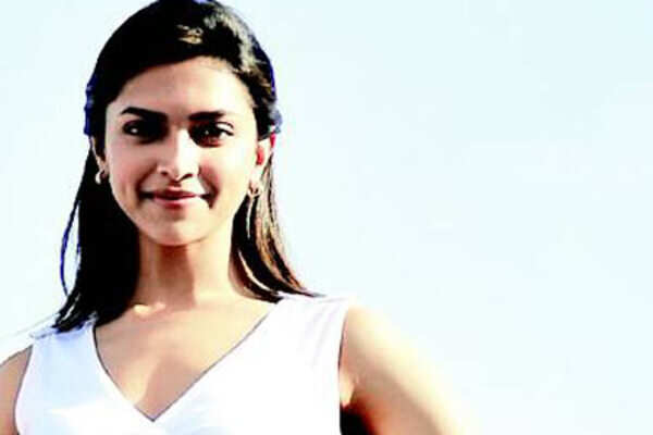 Athletic Deepika breakfasts on egg whites